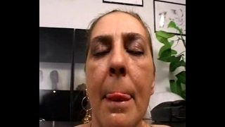 Tina Monti hairy Italian mature – anal office ufficio